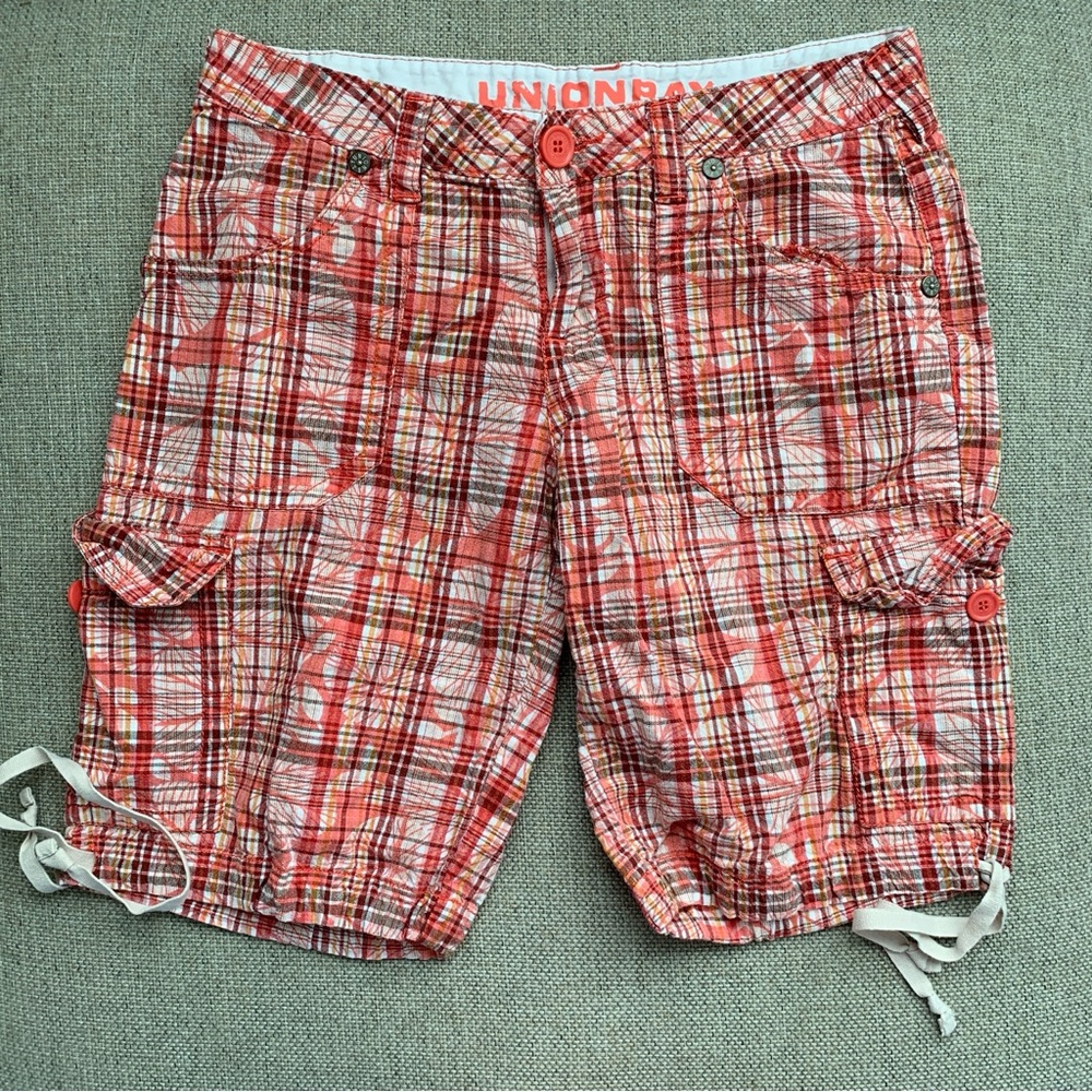 Cargo Bermuda Shorts Red White Plaid Size 3 Cotton Unionbay